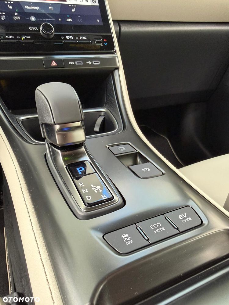 Lexus LBX 1.5 Hybrid Elegant - 11