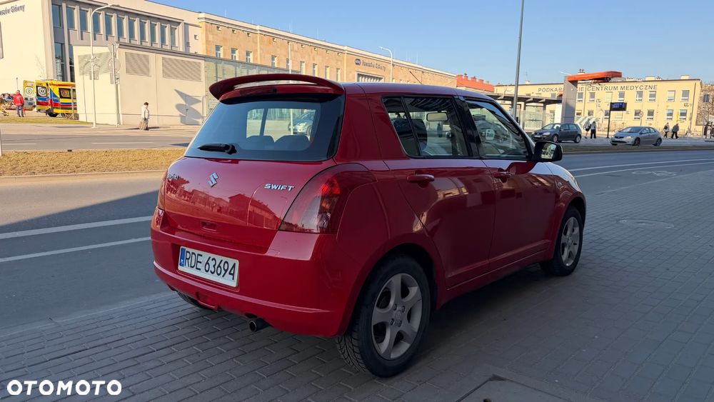 Suzuki Swift 1.3 GLX / Comfort - 2