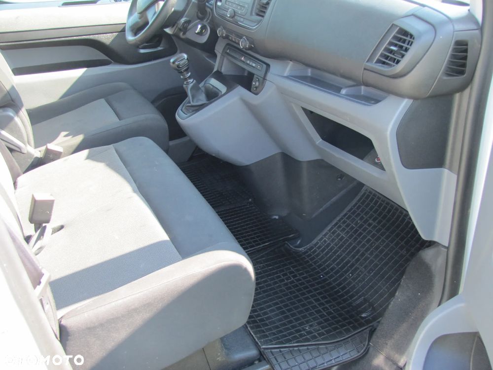 Opel Vivaro Kombi 1.5 CDTI Compact 2,7t Enjoy - 19