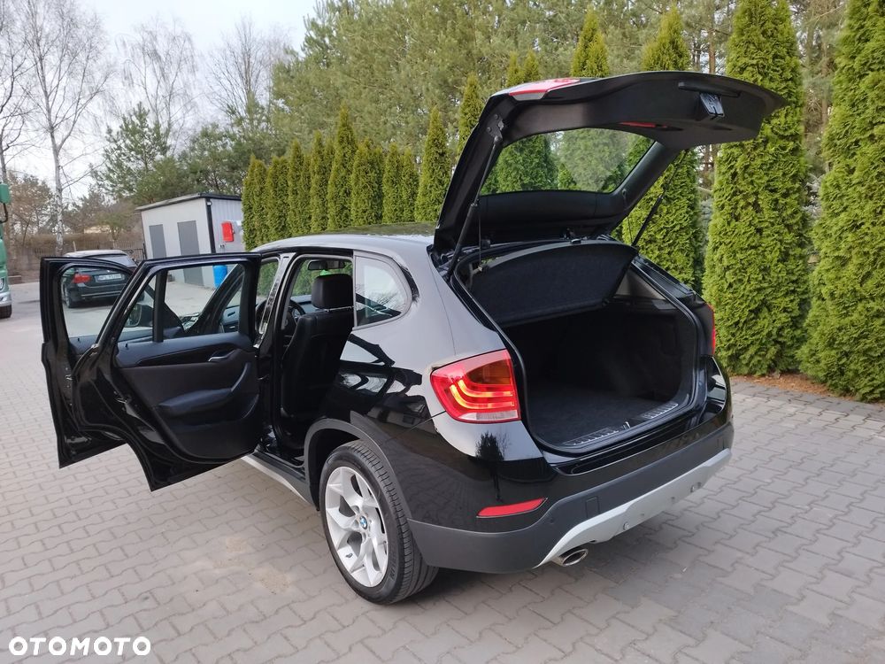 BMW X1 sDrive16d - 23