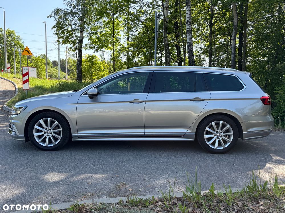 Volkswagen Passat Variant 2.0 TDI DSG (BlueMotion Technology) Highline - 36