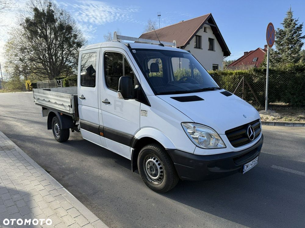 Mercedes-Benz Sprinter - 2