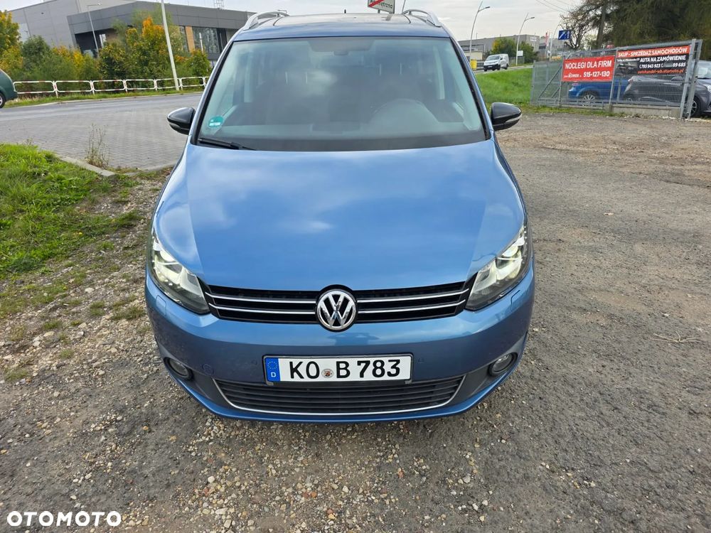 Volkswagen Touran - 5