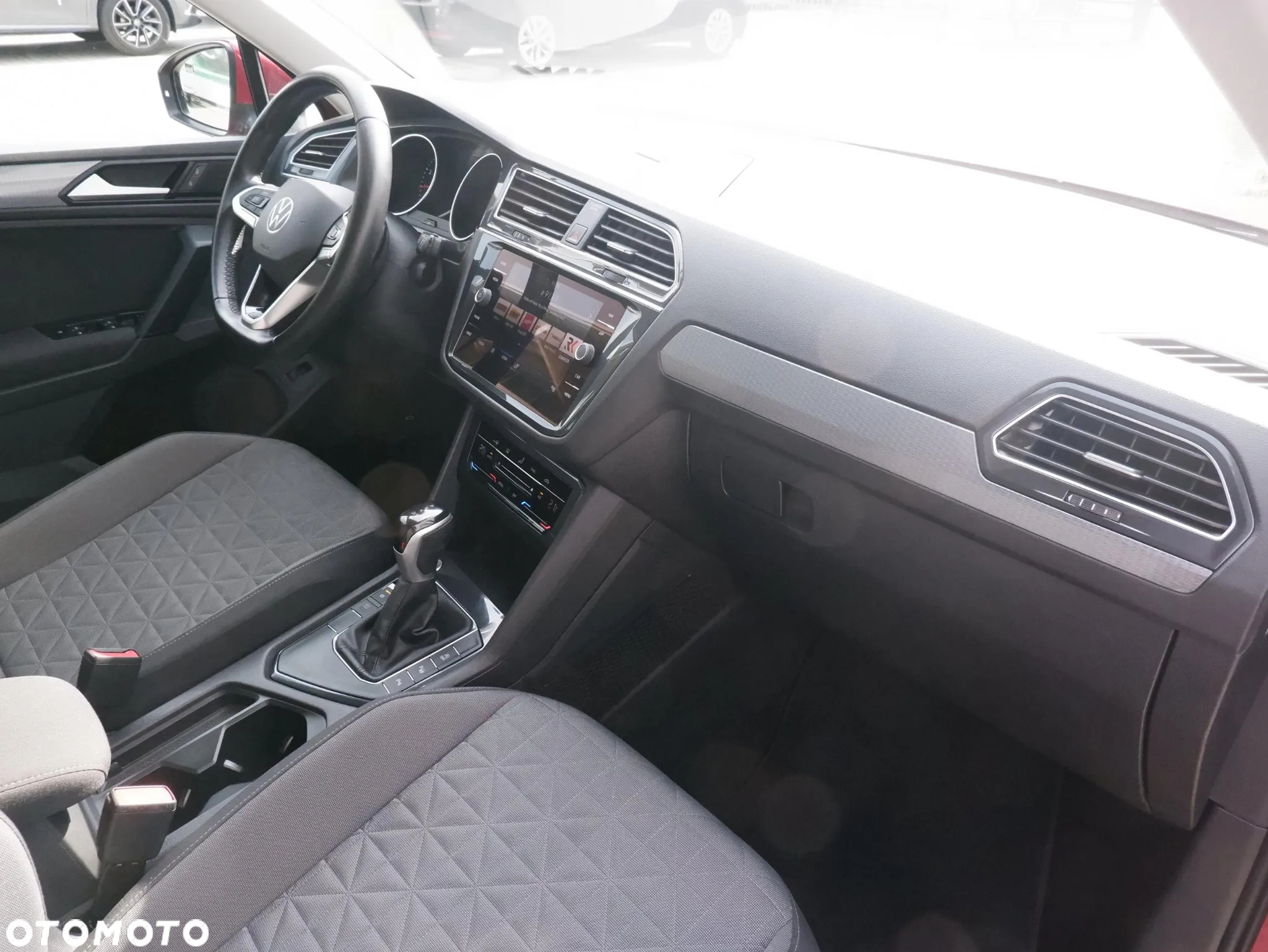 Volkswagen Tiguan 1.5 TSI EVO Life DSG - 21