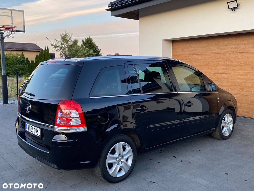 Opel Zafira 1.8 Design Edition - 20