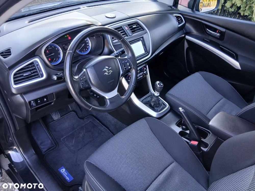 Suzuki S-Cross - 20