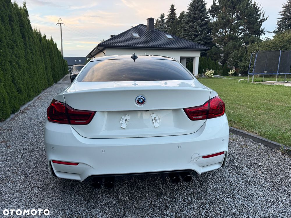 BMW M4 DKG - 5