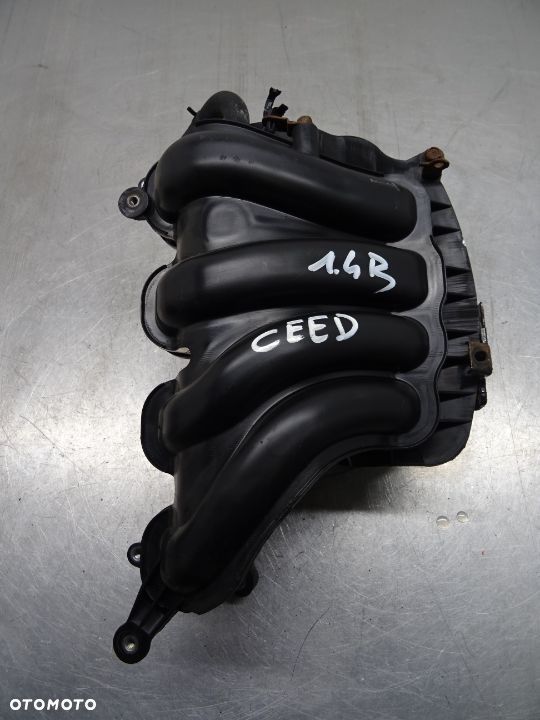KIA CEED HB 5D 06-09 1.4B KOLEKTOR SSĄCY 39300-2B000 - 1