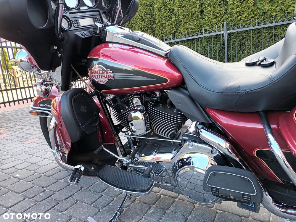 Harley-Davidson FLHTCU Ultra - 7