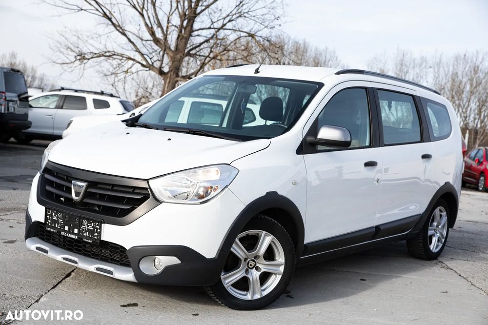 Dacia Lodgy dCi 110 Stepway Celebration - 1