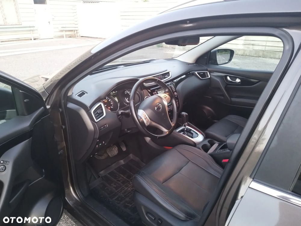 Nissan Qashqai 1.2 DIG-T Xtronic TEKNA - 8
