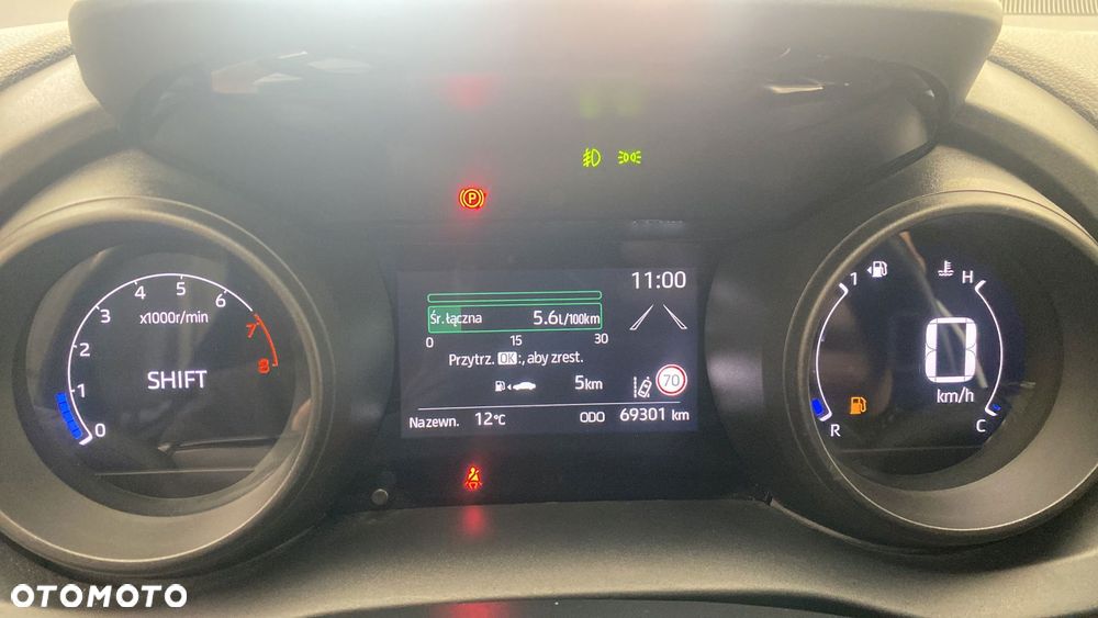 Toyota Yaris 1.5 Comfort - 17