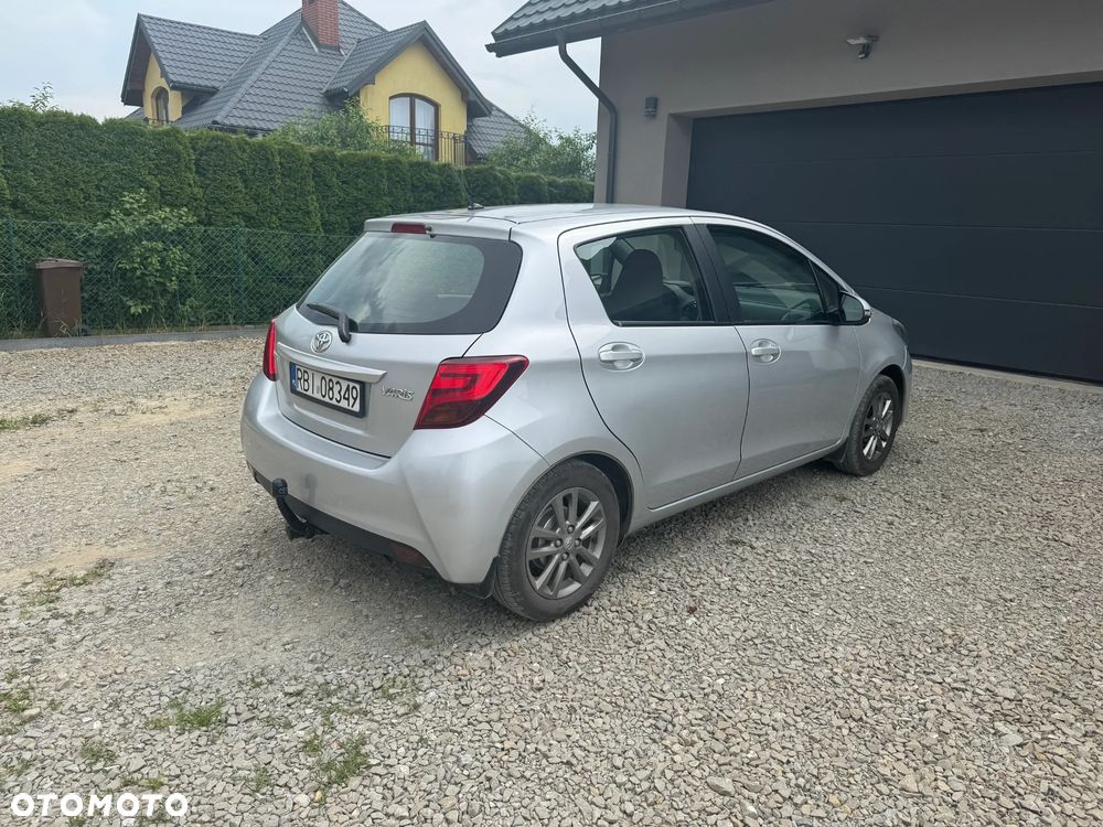 Toyota Yaris 1.0 Active - 5