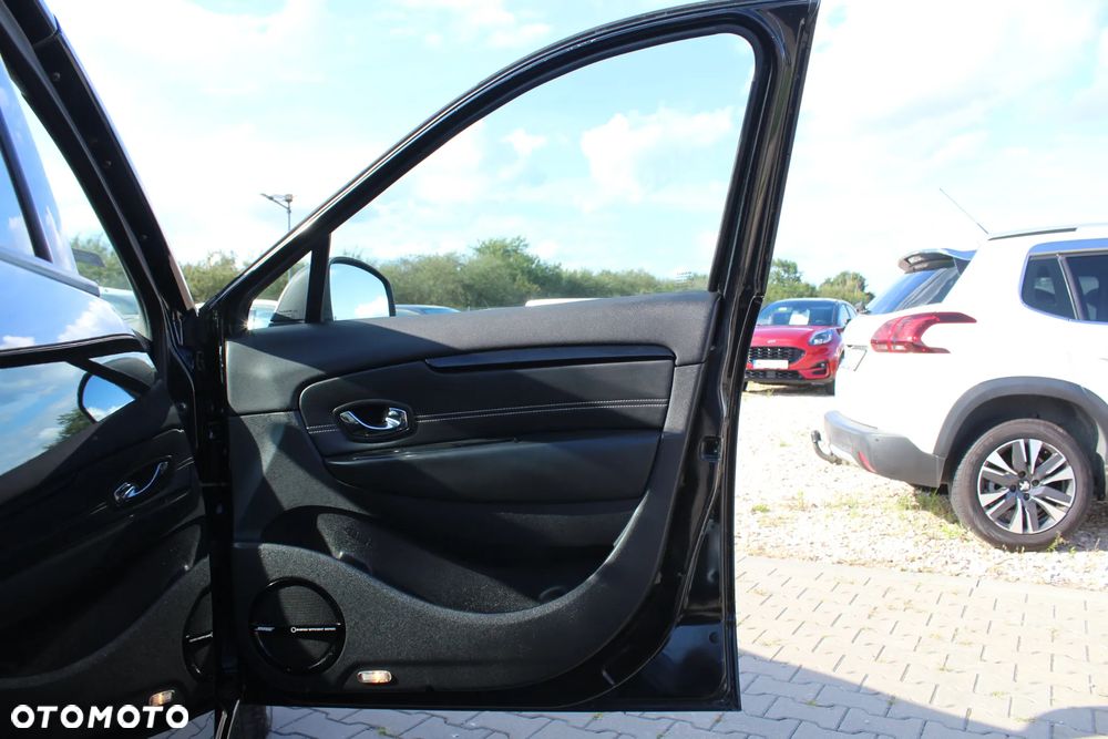 Renault Scenic ENERGY TCe 115 Bose Edition - 33