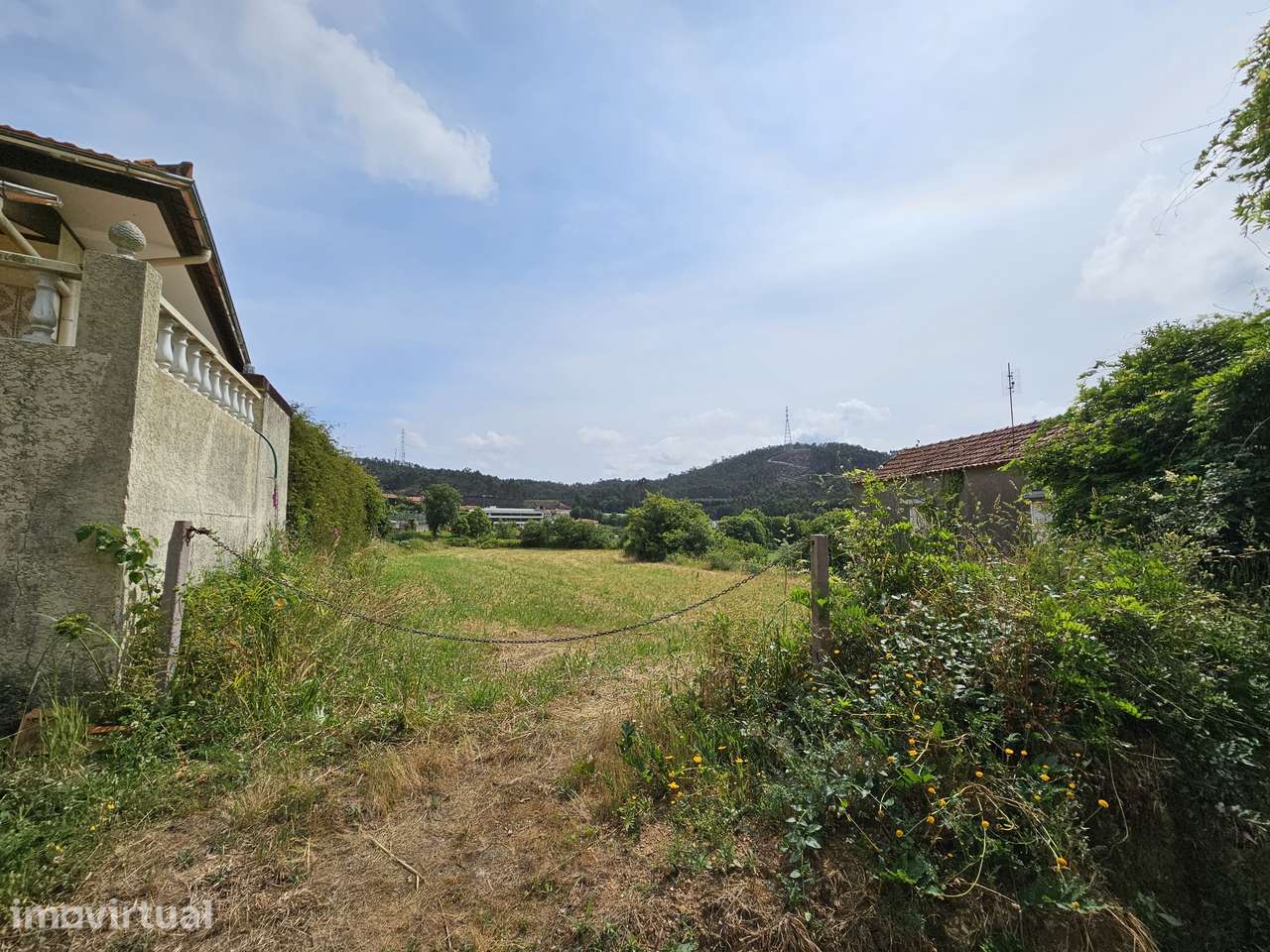 Terreno em Nogueira do Cravo - Grande imagem: 5/12