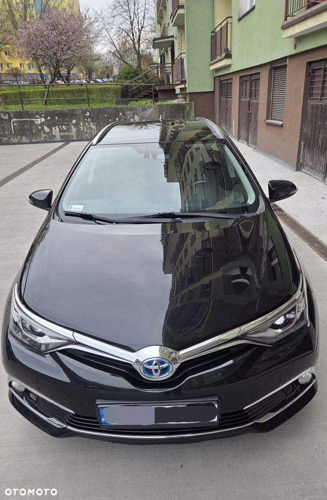 Toyota Auris Hybrid 135 Prestige - 16