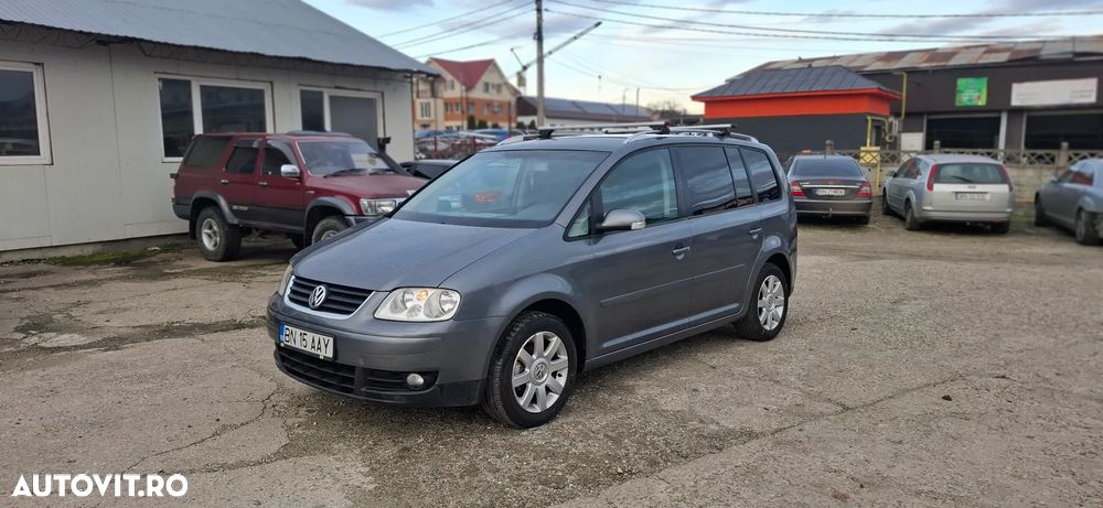 Volkswagen Touran 1.9TDI Highline - 2