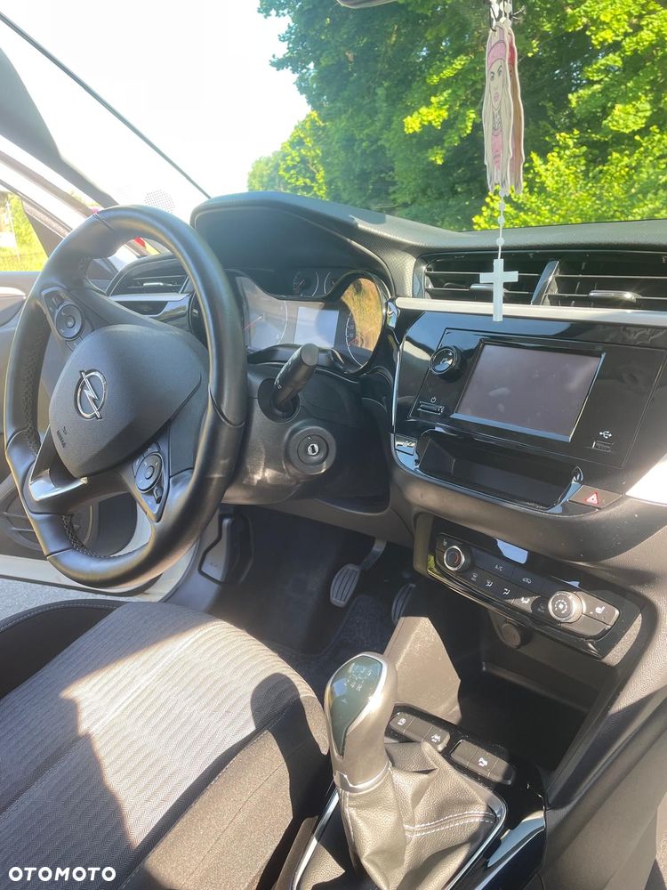 Opel Corsa 1.2 Business S&S - 3