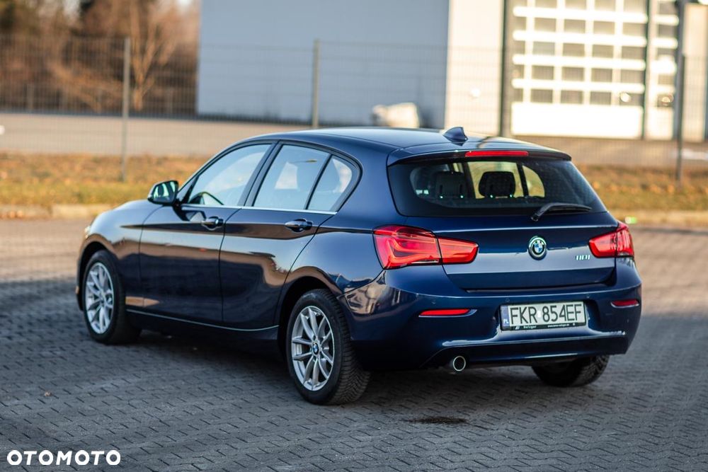 BMW Seria 1 118i Sport Line Shadow - 3