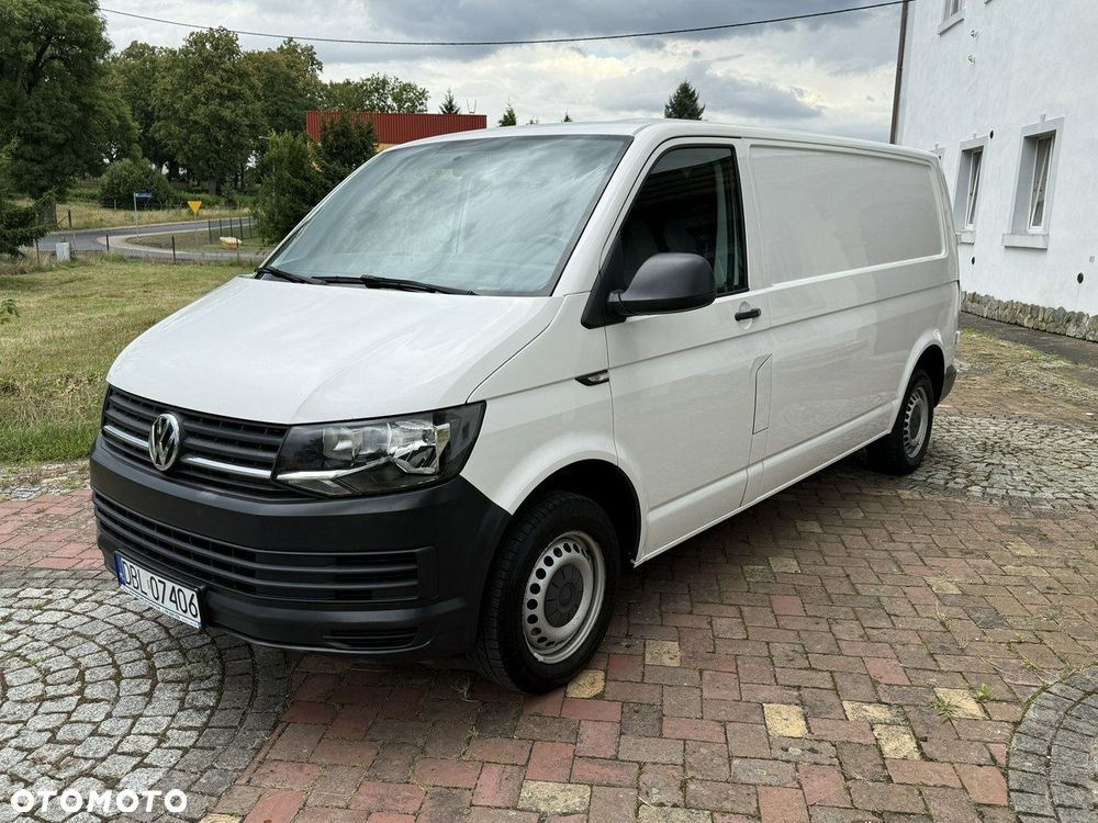 Volkswagen Transporter - 35