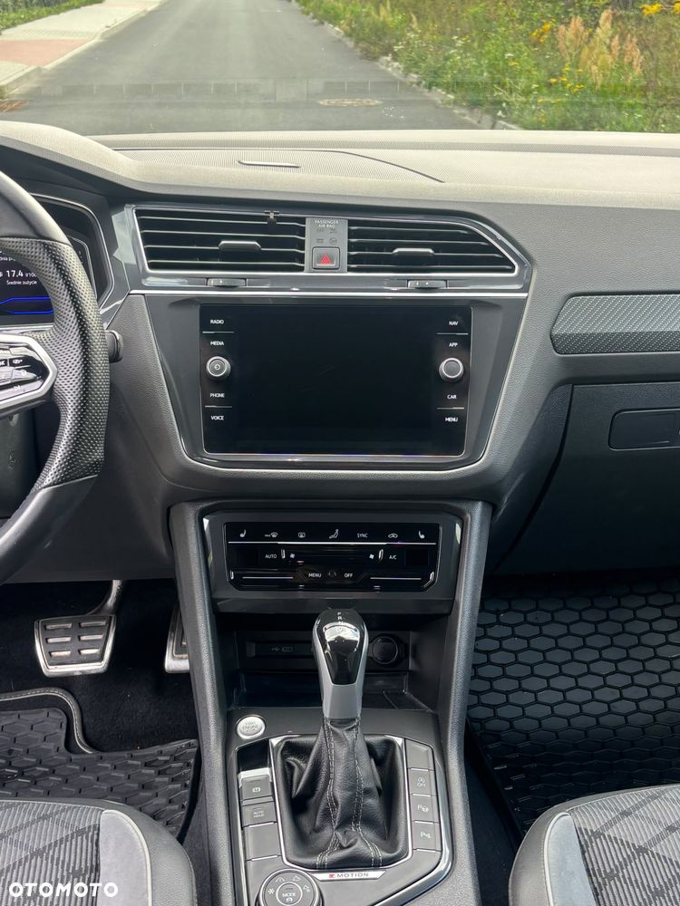 Volkswagen Tiguan 2.0 TDI SCR 4MOTION DSG URBAN SPORT - 16