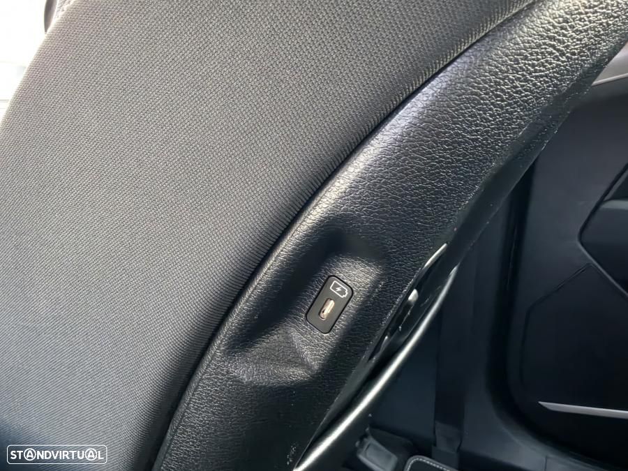 Kia Sportage 1.6 T-GDi PHEV Tech - 23