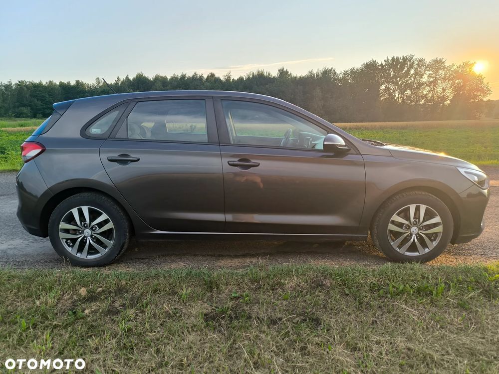 Hyundai i30 1.0 T-GDI Premiere Comfort - 4