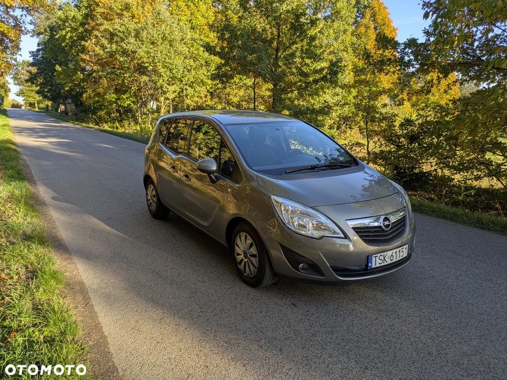 Opel Meriva 2012 photo 5