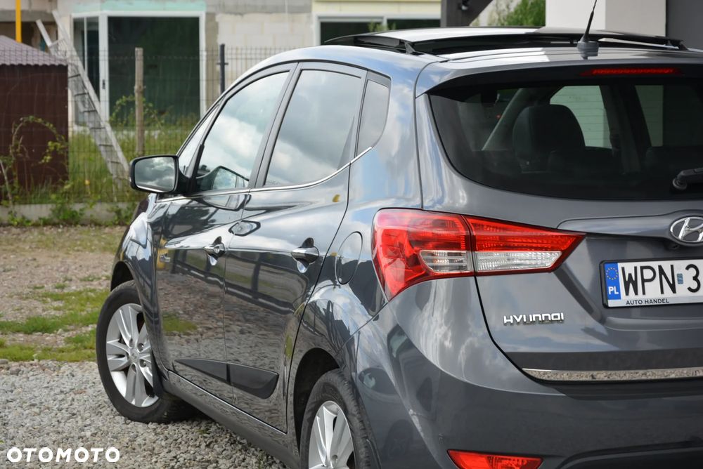 Hyundai ix20 1.4 Premium - 25