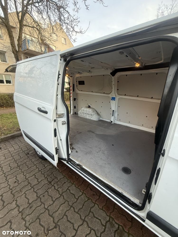 Ford Transit Custom - 11