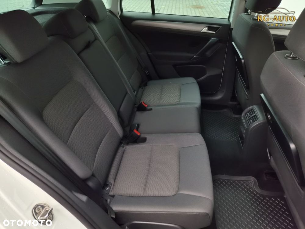 Volkswagen Golf Sportsvan - 27