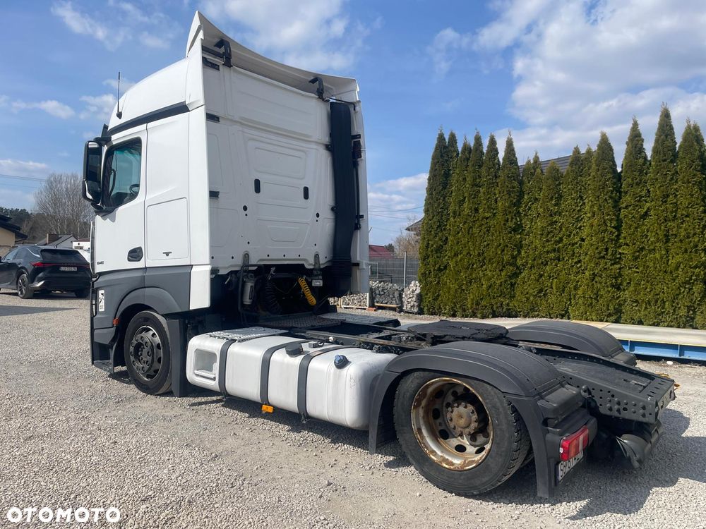 Mercedes-Benz Actros1845 - 12