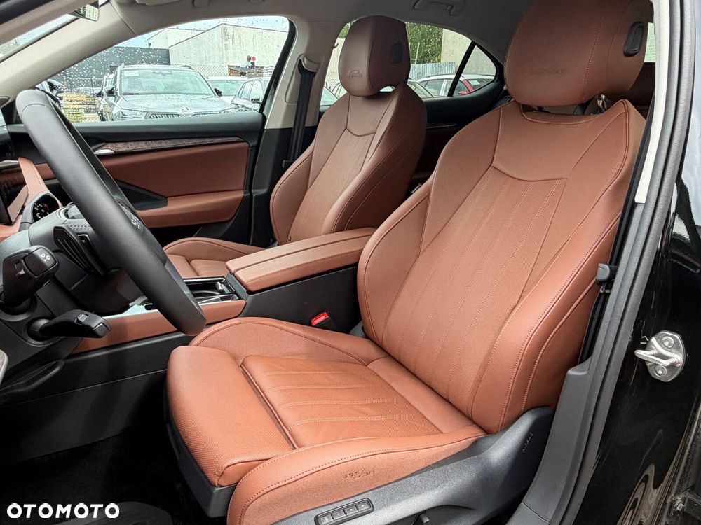 Skoda Superb 2.0 TSI L&K DSG - 17