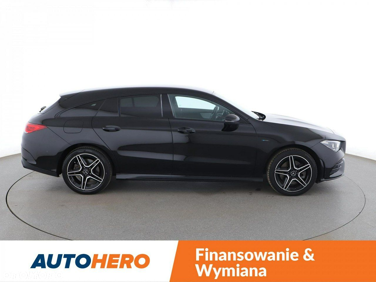 Mercedes-Benz CLA 250 e Shooting Brake 8G-DCT AMG Line - 9