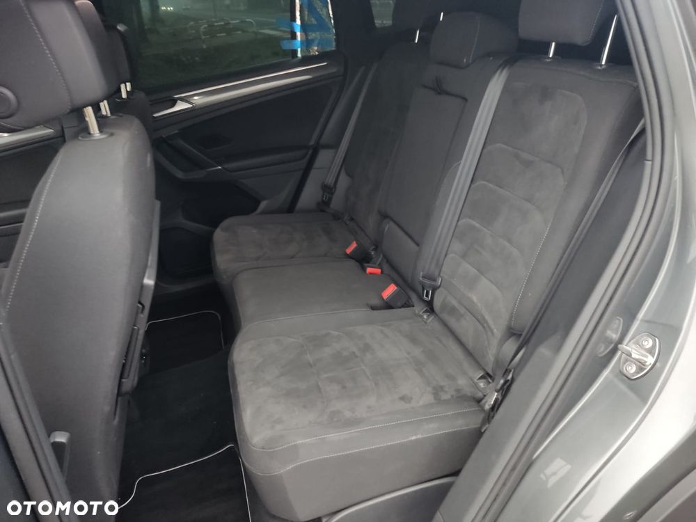 Volkswagen Tiguan - 22