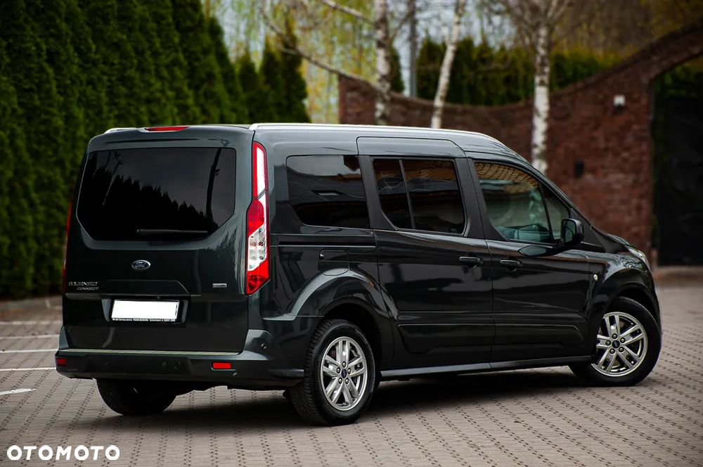 Ford Tourneo Connect Grand - 12