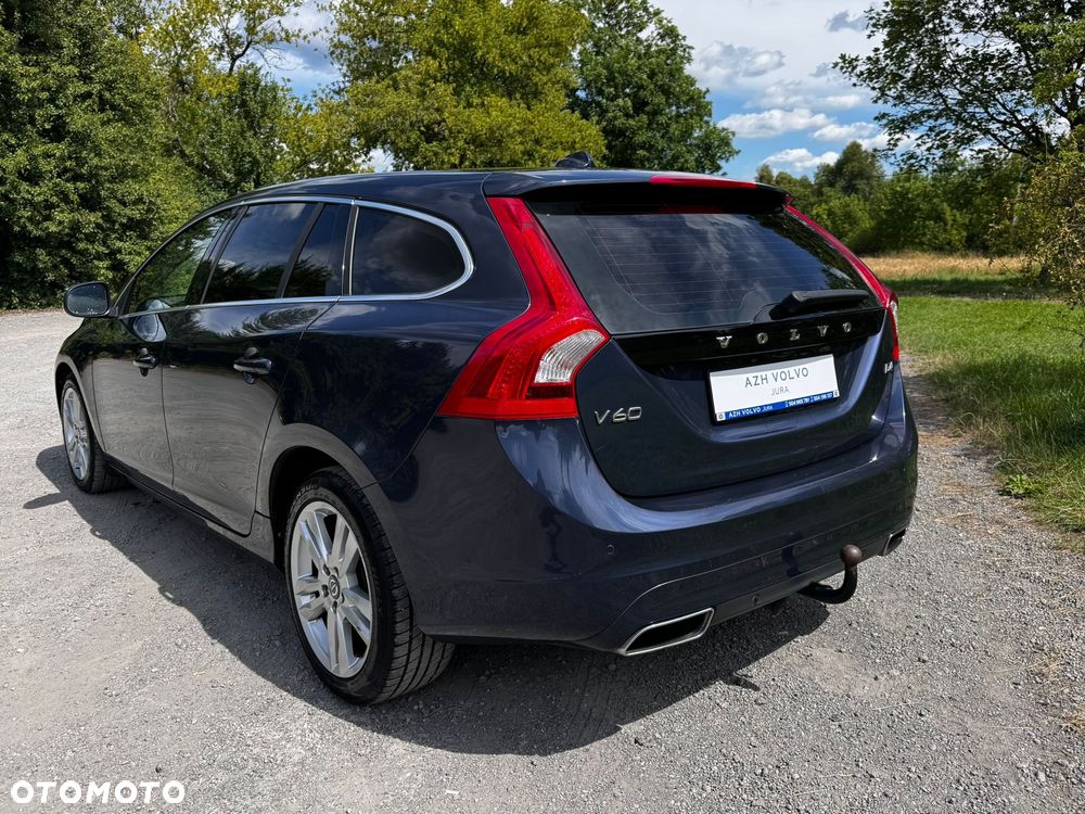 Volvo V60 D4 Drive-E Momentum - 13