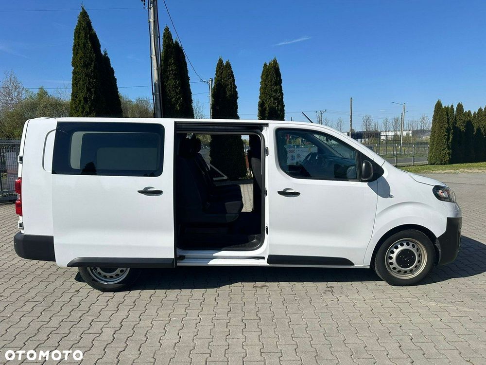 Opel Vivaro - 10