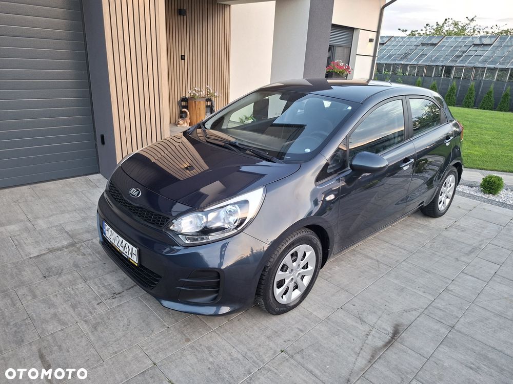 Kia Rio - 1