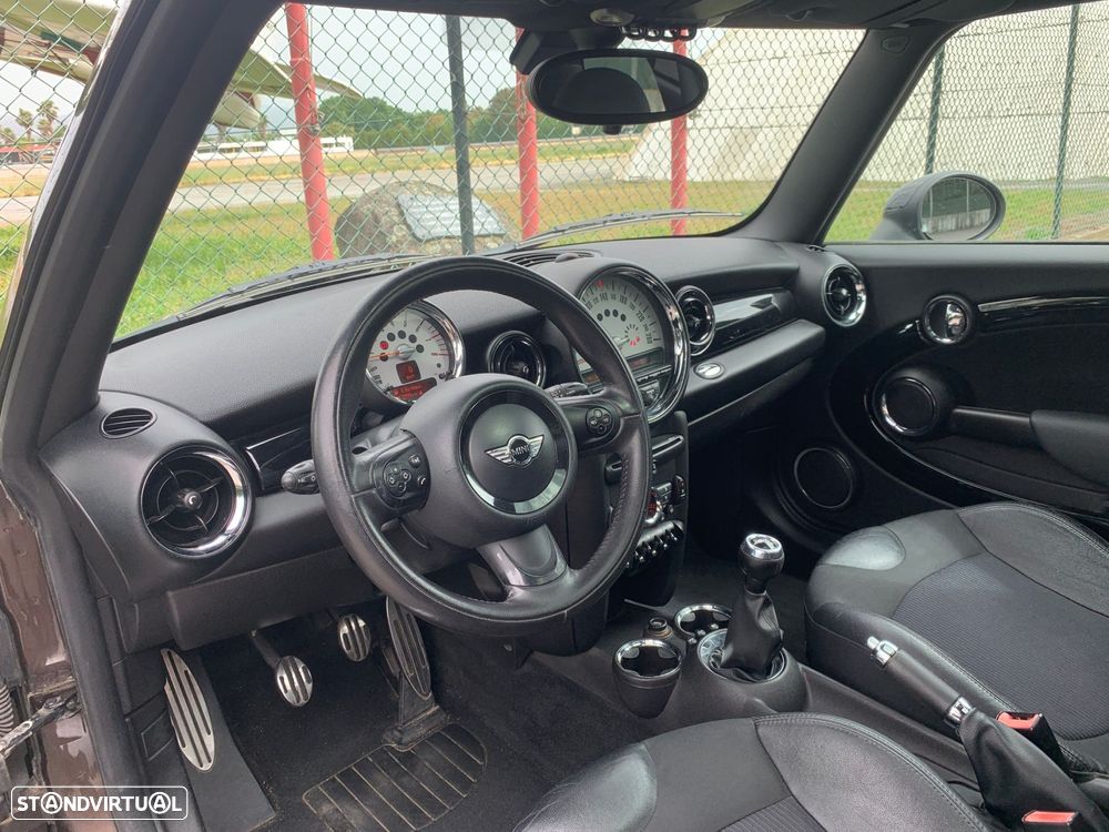 MINI 3 Portas Cooper S - 39