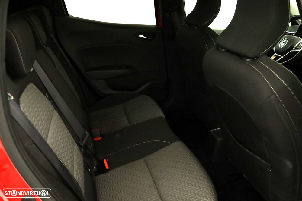 Renault Clio 1.0 TCe Evolution - 23