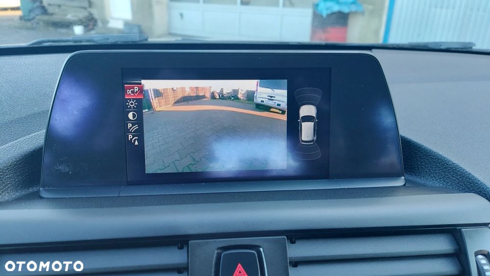 BMW Seria 1 114d Advantage - 11