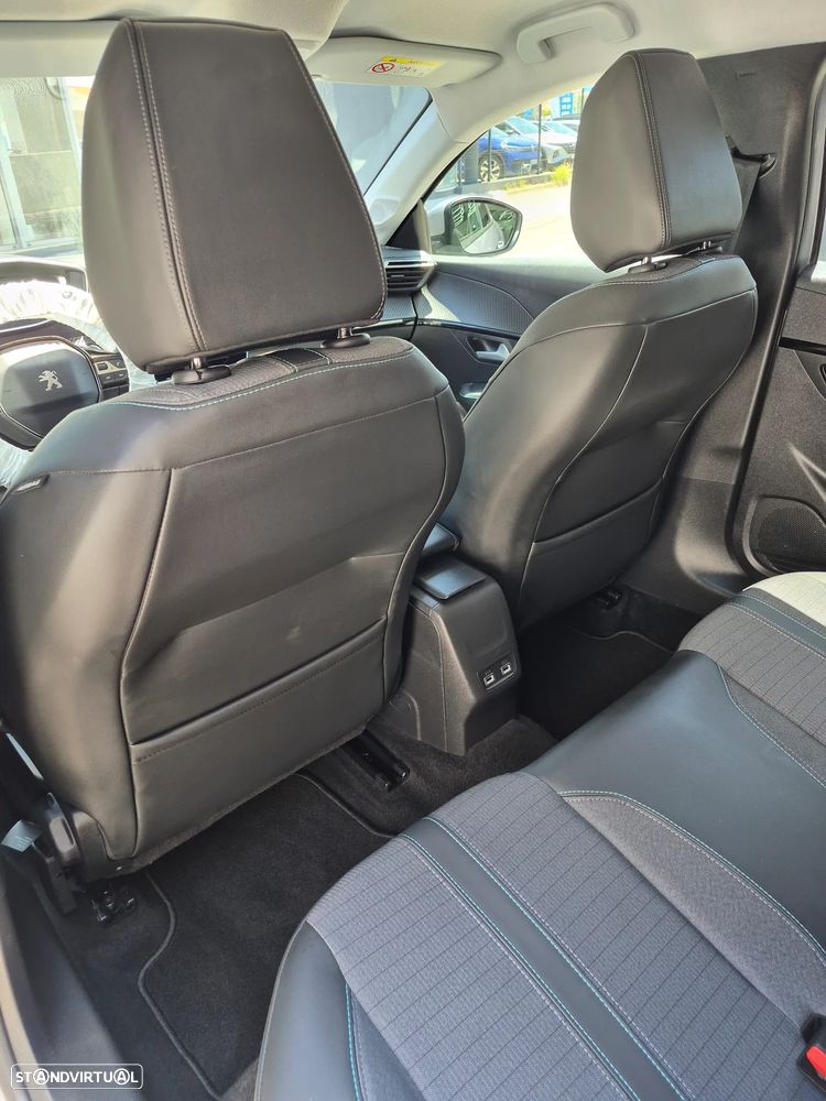 Peugeot 208 1.2 PureTech Allure - 16