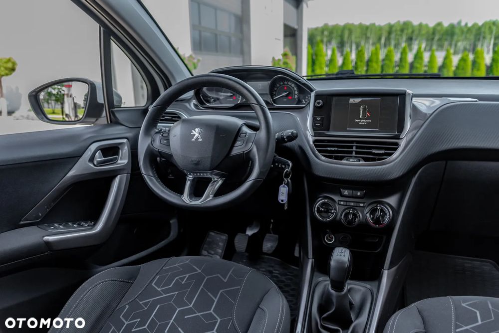 Peugeot 2008 PureTech 82 Active - 24