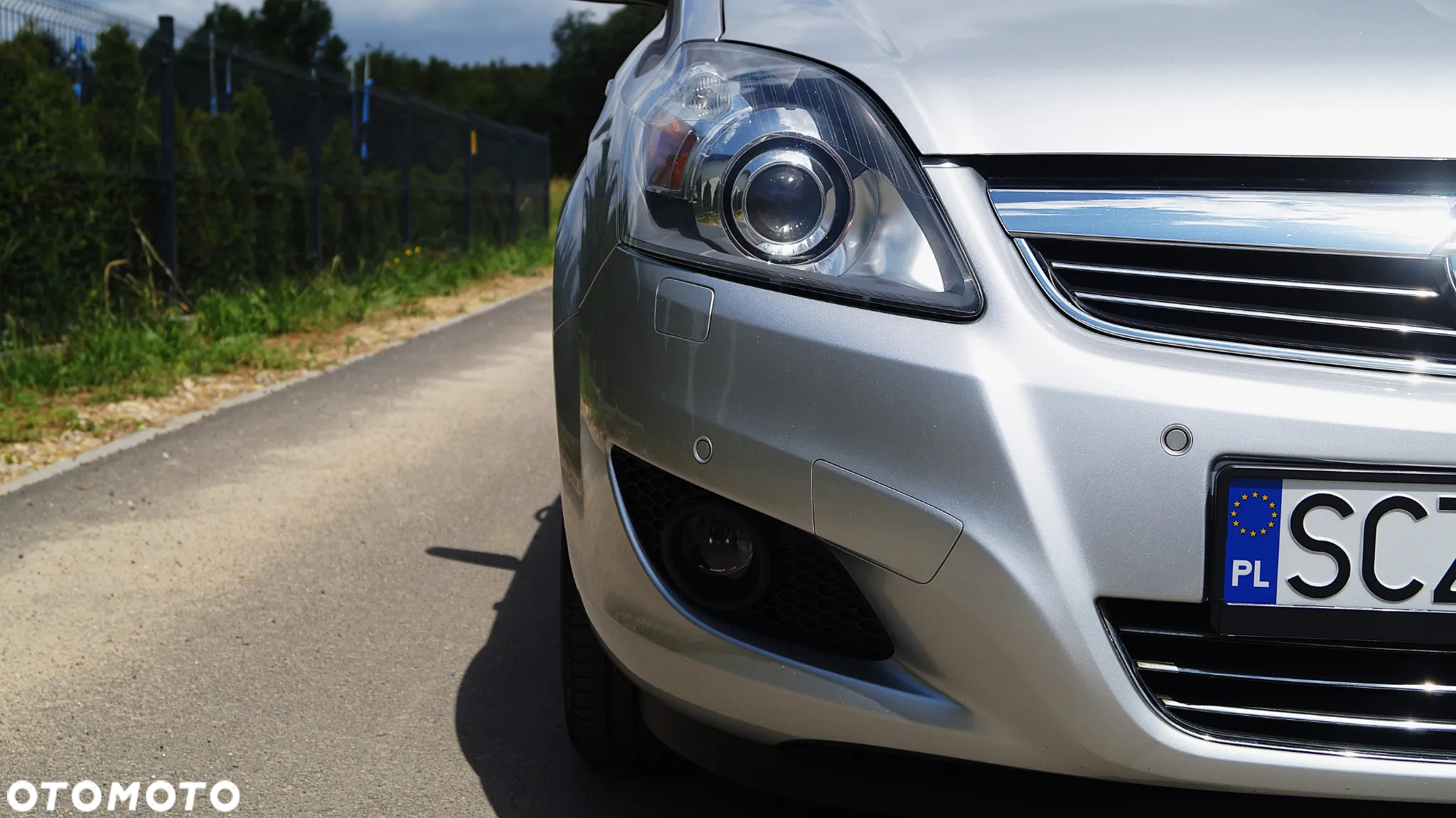 Opel Zafira - 12