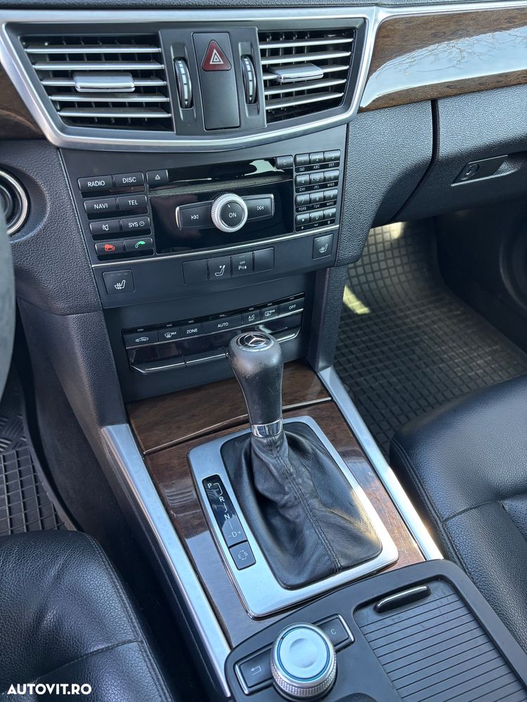 Mercedes-Benz E 200 CDI DPF BlueEFFICIENCY Automatik - 11