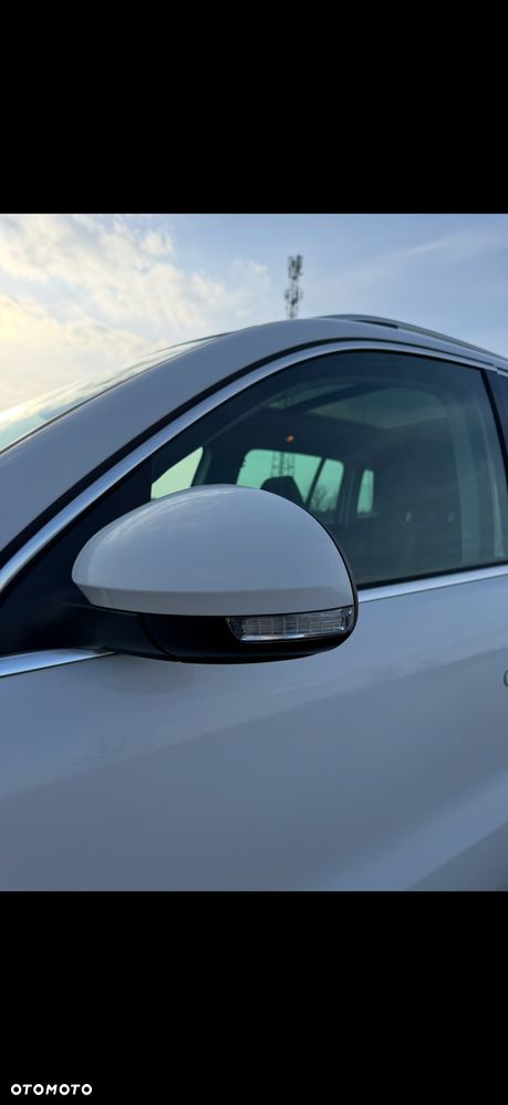 Volkswagen Tiguan 2.0 TDI 4Mot Sport&Style DSG - 10