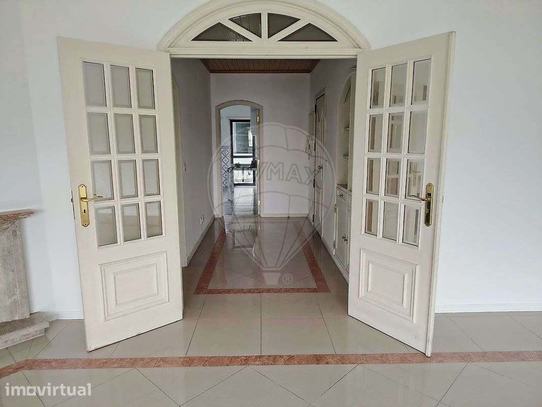 Apartamento T2 para arrendamento - Grande imagem: 3/50