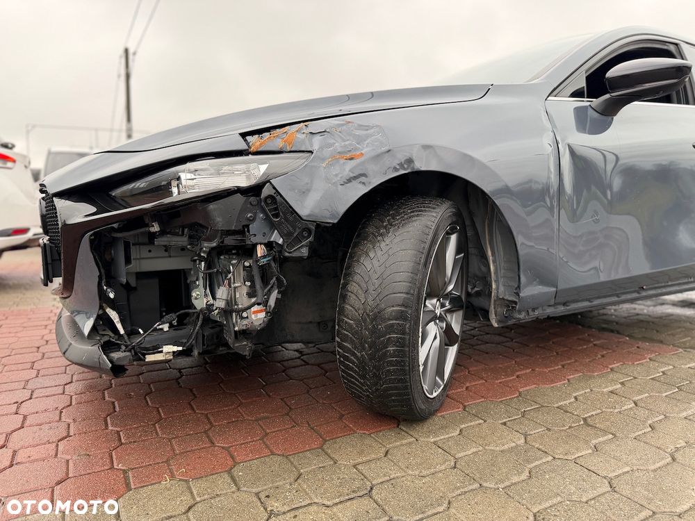 Mazda 3 e-SKYACTIV-G 122 M HYBRID DRIVE HOMURA - 16