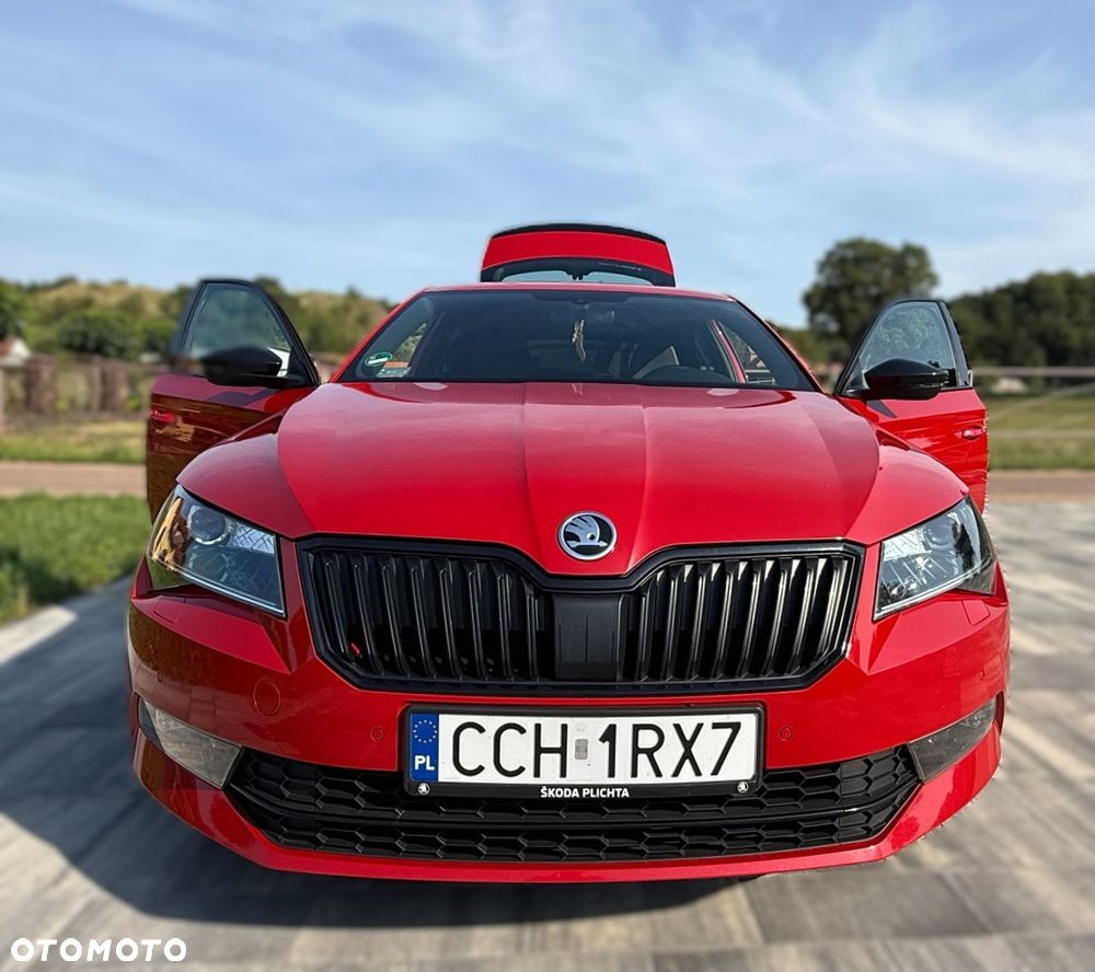 Skoda Superb 2.0 TDI Sportline DSG - 4